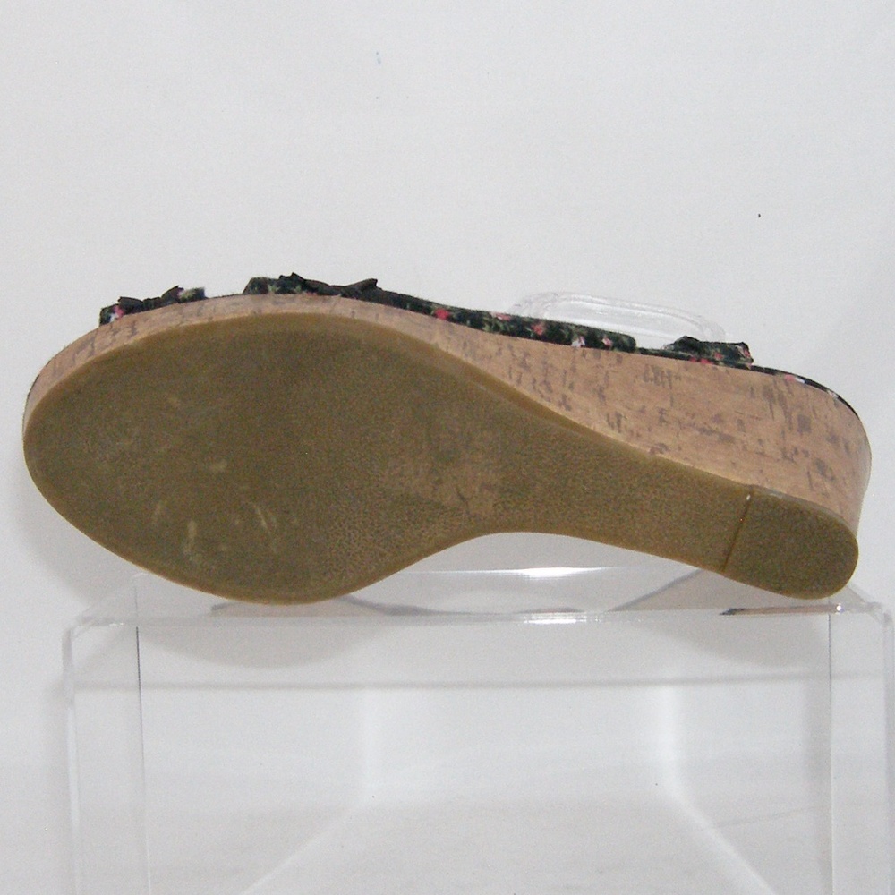 Soda 'Tiffy' floral ruffle buckle slingbacks 8.5 - Picture 3 of 8